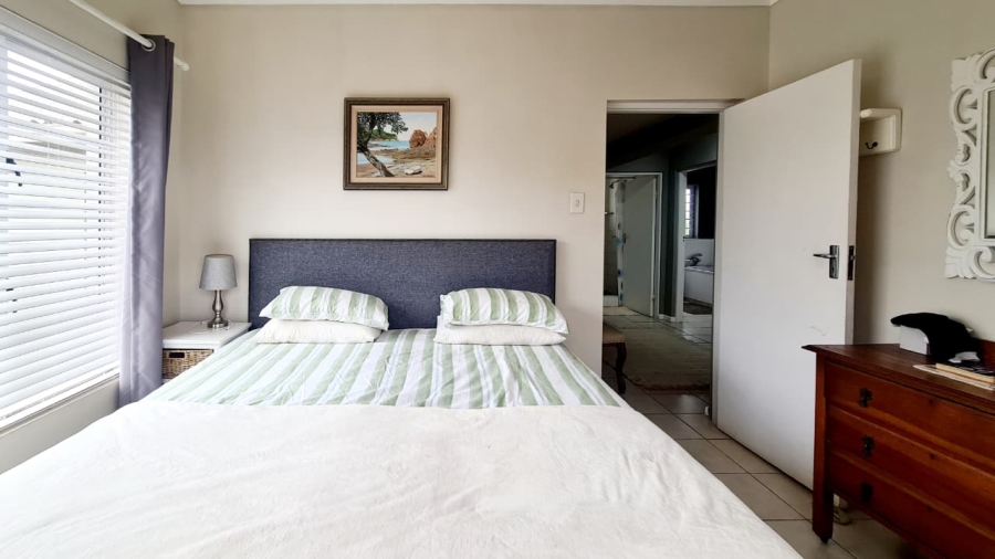 5 Bedroom Property for Sale in Merryhill Eastern Cape